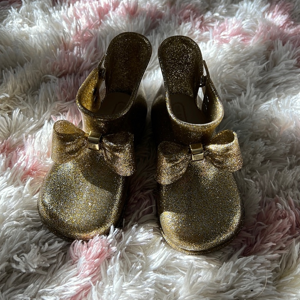 Never worn mini Melissa rain boots